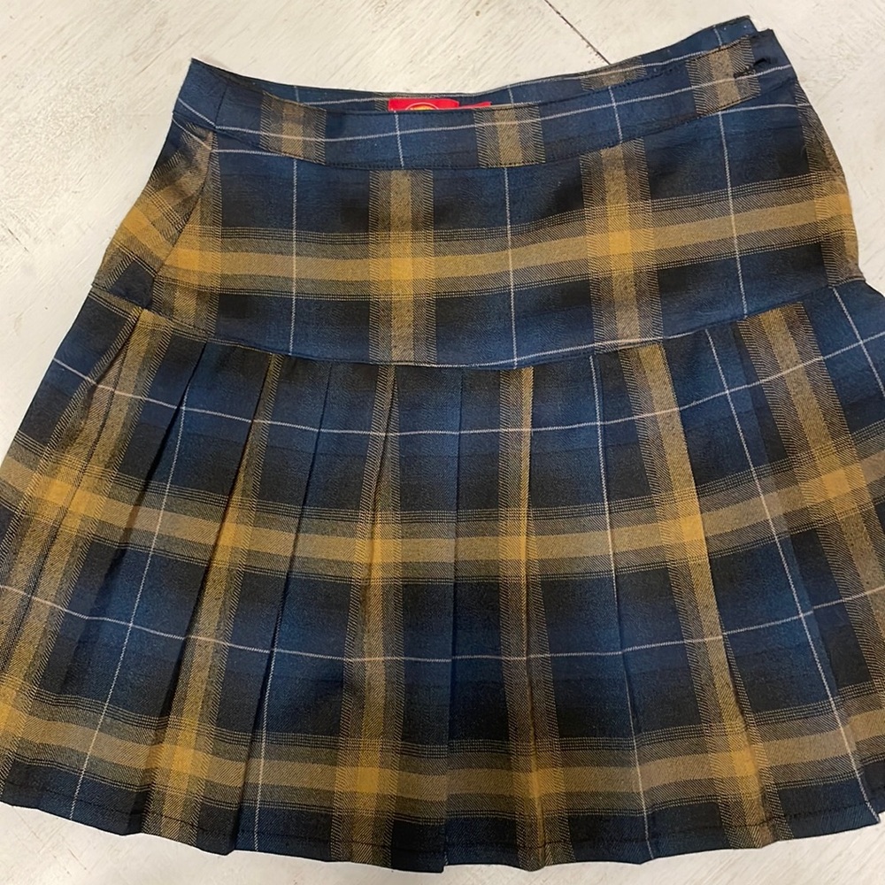 Dickies pleated skirt